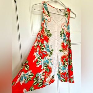 ANTHROPOLOGIE fun summer tunic top dresses up or down.  Size XS could also fit S